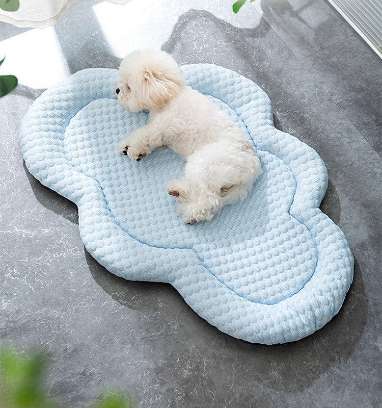 Premium Cooling Mat Cloud Shape for Cats & Dogs