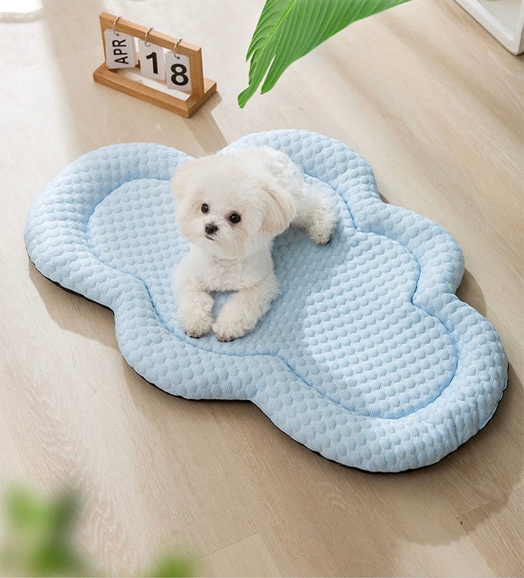 Premium Cooling Mat Cloud Shape for Cats & Dogs